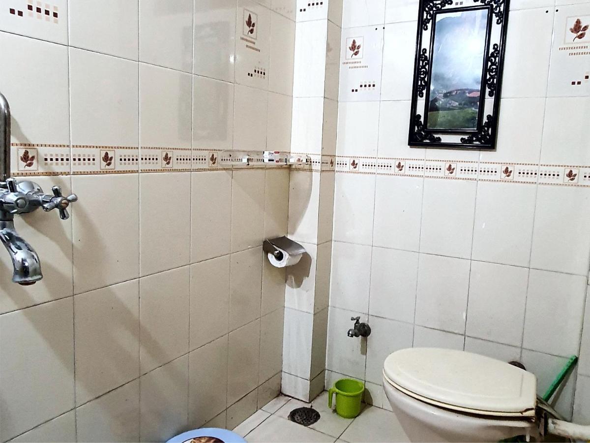 Aditya Premium Homestay- Furnished Air Conditioned- 2Bhk 贾巴尔普尔 外观 照片