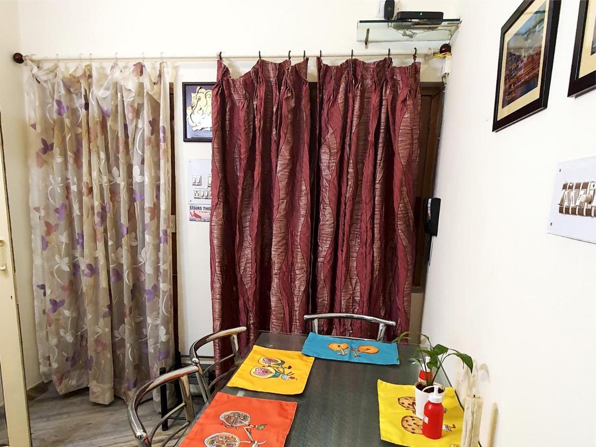 Aditya Premium Homestay- Furnished Air Conditioned- 2Bhk 贾巴尔普尔 外观 照片